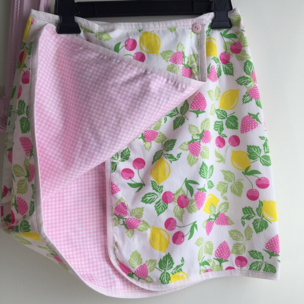 Bamboo Traders reversible wrap skirt. Pink fruits